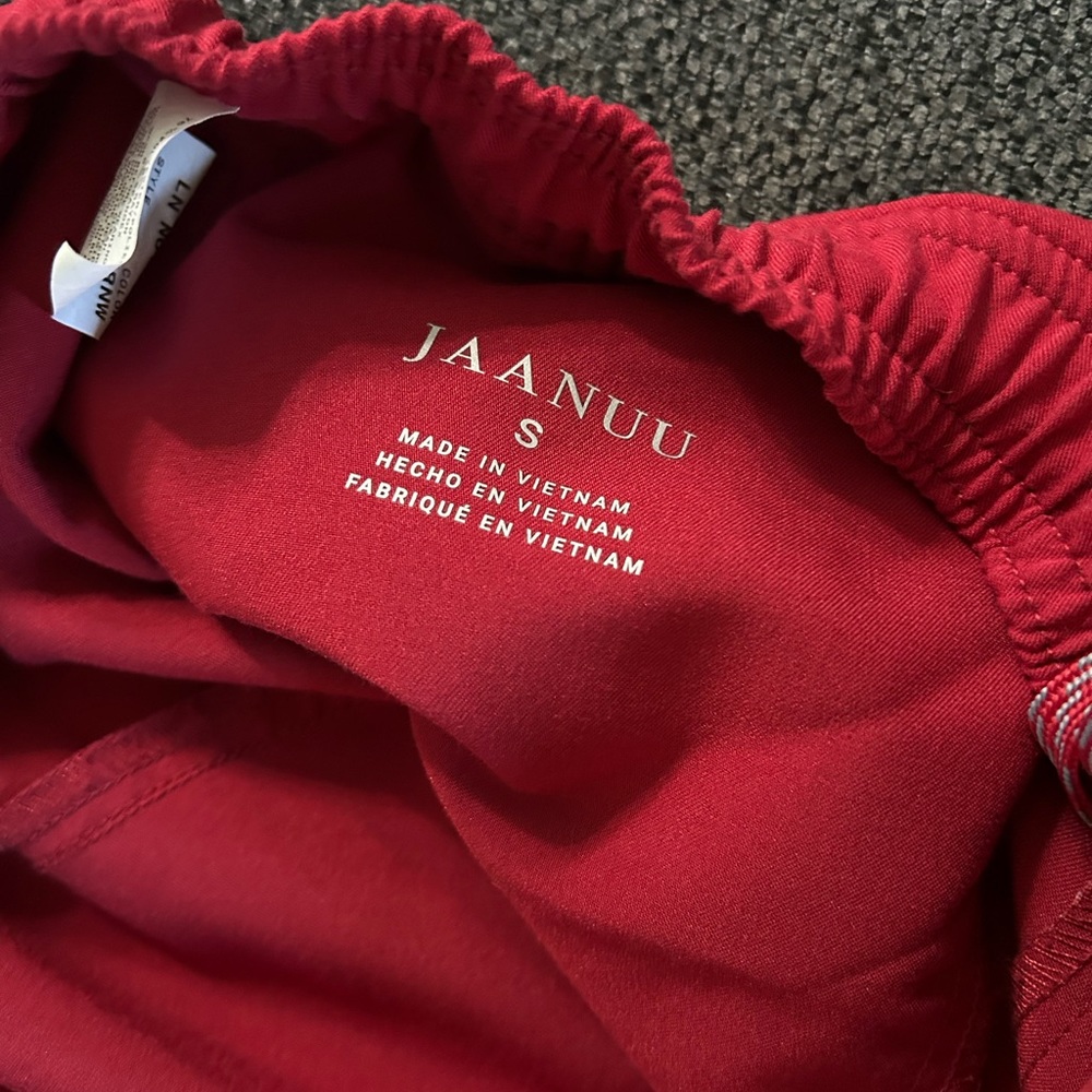 Jaanuu women’s straight leg scrub pants